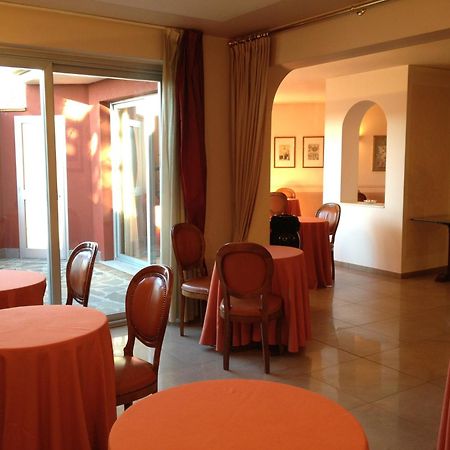 Hotel Daniel Basiano Luaran gambar