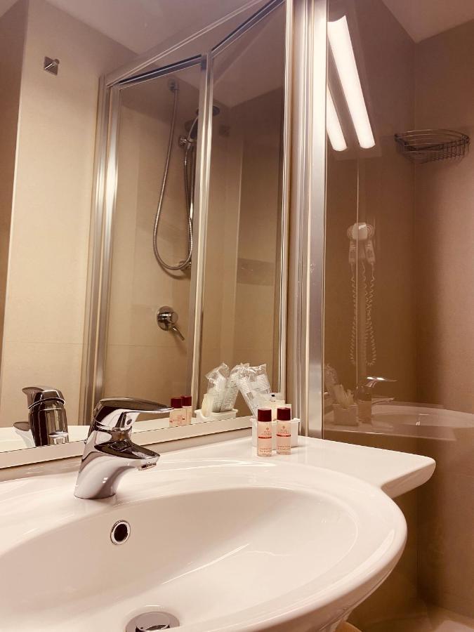 Hotel Daniel Basiano Luaran gambar