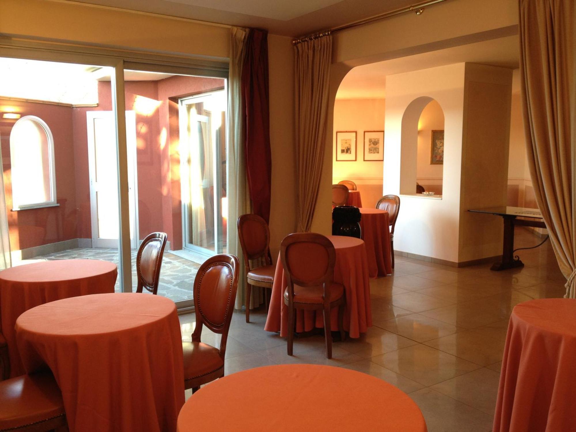Hotel Daniel Basiano Luaran gambar