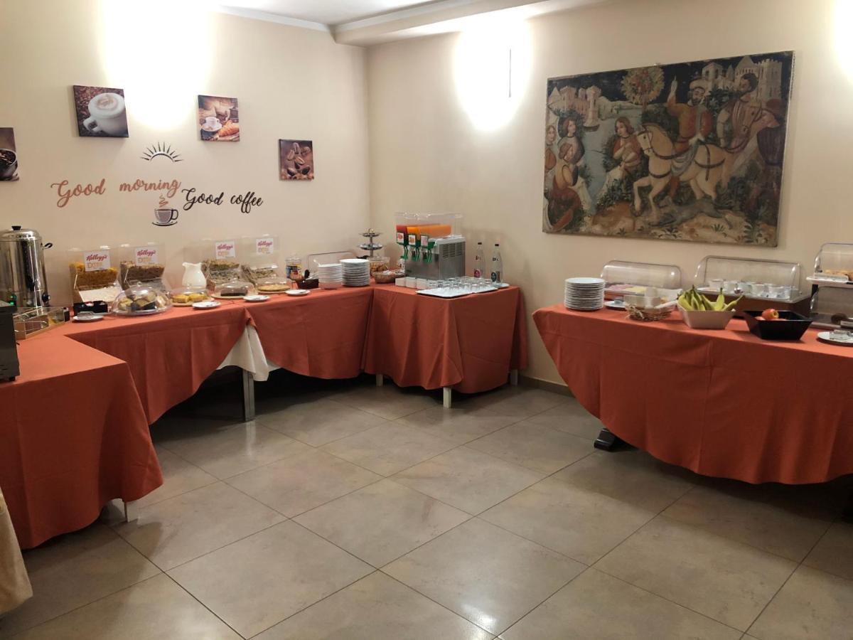 Hotel Daniel Basiano Luaran gambar