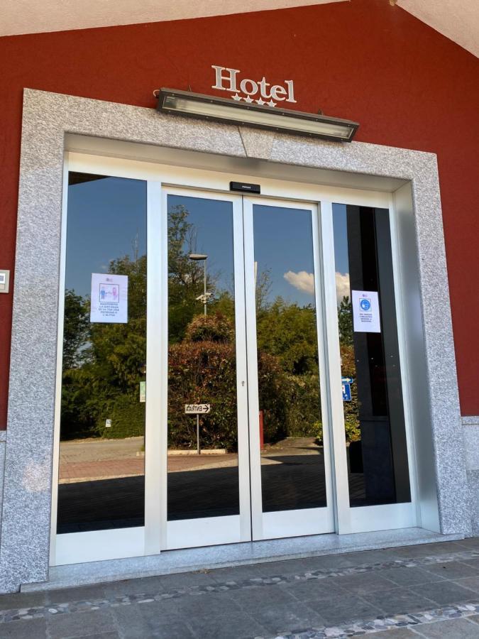 Hotel Daniel Basiano Luaran gambar