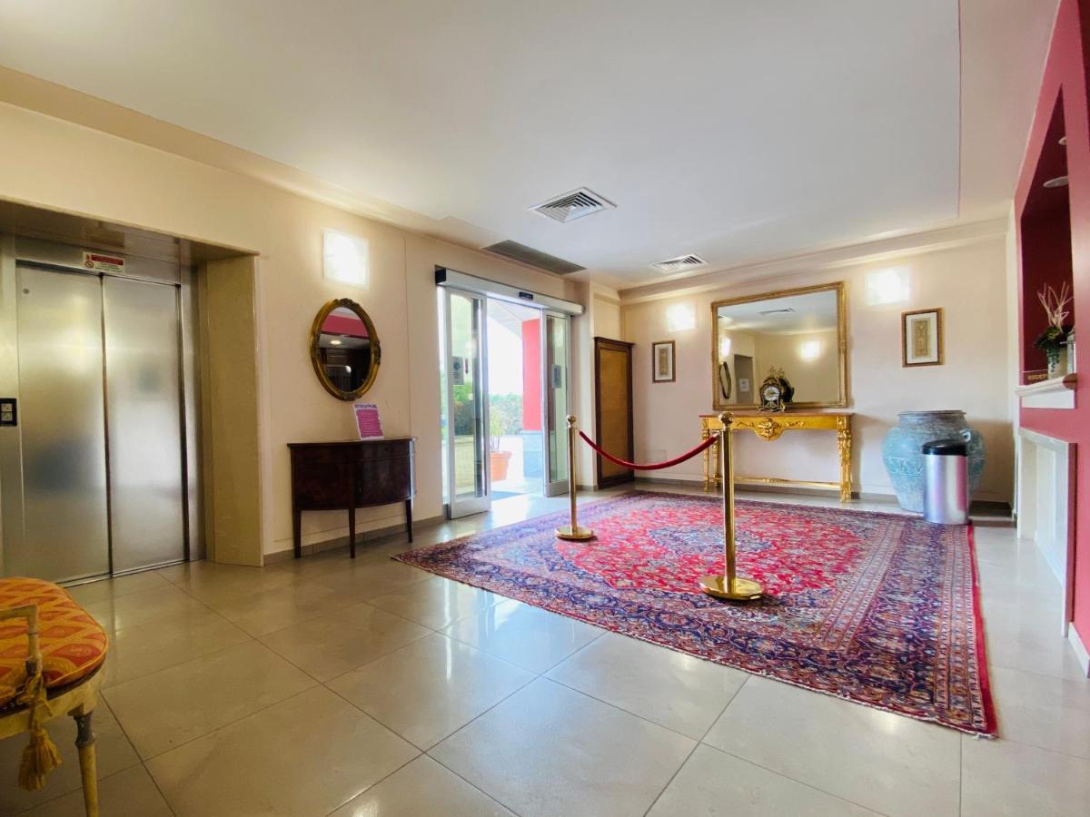 Hotel Daniel Basiano Luaran gambar
